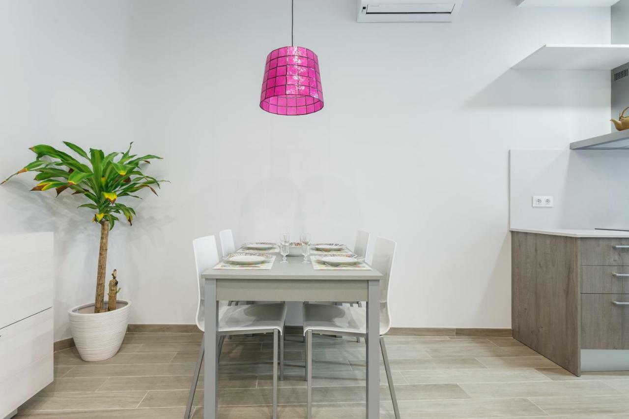 Beautiful Apartment 20 Minutes From City Center ロスピタレート・デ・リョブレガート エクステリア 写真